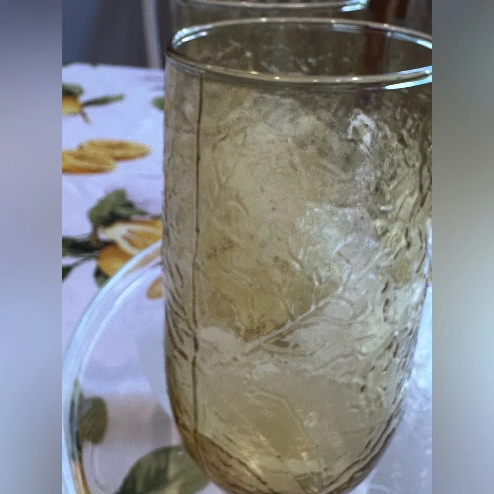 Vintage Anchor Hocking set of 6 Textured drinking glasses in excellent condition